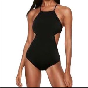 Victoria Secret Swim Suit Cutout Crochet Halter One-piece. Womens Size S/P.